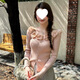 貞喜氣法式立體花朵一字肩露鎖骨長袖針織衫女秋冬穿搭修身顯瘦打底上衣 花朵一字肩毛衣【粉色均碼】