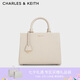 CHARLES&KEITH吊牌飾大容量托特包手提媽媽包包女包生日七夕禮物CK2-50160152