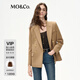 MO&Co.含羊毛復(fù)古戧駁領(lǐng)墊肩廓形金扣西裝外套 淺駝色 S 160
