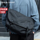 CavlslKcat斜挎包男士大容量單肩包休閑帆布工裝包潮牌郵差包短途旅行小背包 黑色大號45*19*23cm