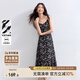 尚都比拉優(yōu)雅V領(lǐng)碎花吊帶裙女夏季肩帶可調(diào)節(jié)連衣裙浪漫氣質(zhì)中長A字裙