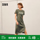 森馬連衣裙女復古休閑中長(cháng)裙春夏心機字母開(kāi)叉T恤裙101324114026