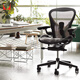 赫曼米勒（HERMAN MILLER）Aeron人體工學(xué)椅 座椅 電腦椅 辦公椅 石墨色 中號 送禮佳選