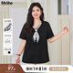 MsShe【波點(diǎn)絲巾V領(lǐng)短袖T恤】大碼女裝2025夏裝胖mm顯瘦正肩上衣 黑色現貨 XL