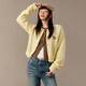 CHUU假兩件拼接針織開(kāi)衫女2025冬季新品辣妹學(xué)院字母刺繡長(cháng)袖毛衣 淺黃 均碼