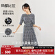 尚都比拉夏季優(yōu)雅撞色波點(diǎn)印花七分袖圓領(lǐng)中長(cháng)款100%桑蠶絲真絲連衣裙女 藏藍底花色 M