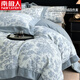南極人（Nanjiren）牛奶絨寬邊四件套秋冬季加厚數碼印花加絨雙人被套床單法蘭絨床笠 初羽【加絨加厚 冬季保暖】 1.5m 床單款 四件套-被套200x230cm