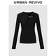 UR2025冬季新款女裝氣質(zhì)金屬扣扭結斜肩領(lǐng)長(cháng)袖T恤UWM450203