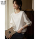 她享圓領(lǐng)衛衣女純色休閑百搭套頭衫簡(jiǎn)約口袋貼布上衣套頭外套T53W015