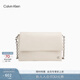 Calvin Klein通勤單肩斜挎包禮物鏈條包包金屬字母CK女包小方包枕頭包DH3571 QDV-蛋殼色 OS