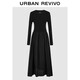 UR2025秋季新款女裝氣質(zhì)肌理感拼接修身針織連衣裙UWM950096