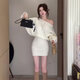 韓系溫柔風(fēng)白色蝙蝠袖斜肩針織連衣裙小眾不撞款 白色 均碼