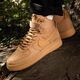 耐克（NIKE）滔搏男鞋AIR FORCE 1 MID  07 WB小麥色中幫運動(dòng)休閑鞋DJ9158-200 DJ9158-200 41