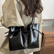 托特包百搭大容量單肩包時(shí)尚百搭單肩通勤包包女學(xué)生上課 黑色pu亮面托特包