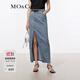 MO&Co.半身裙斜門(mén)襟開(kāi)叉長(cháng)直筒棉質(zhì)牛仔裙附皮袢扣酷颯摩安珂 牛仔藍色 S 160