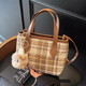 天丂秋冬毛呢格子包女2025新款韓系百搭單肩斜挎包高級質(zhì)感手提水桶包 棕格+卡其精靈掛件