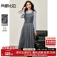 尚都比拉立體壓褶V領(lǐng)無(wú)袖連衣裙女秋季收腰藏肉百褶A字裙腰帶可調節中長(cháng)裙