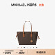 MICHAEL KORS邁克高仕 MK 經(jīng)典款 Voyager 中號單肩包 深棕色200（老花款2） 中號