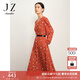 玖姿·安娜蔻V領(lǐng)長(cháng)袖復古抽褶雪紡柿子花印花連衣裙女款 花桔紅 S