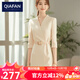 恰凡（QIAFAN）2025春季新款法式正式場(chǎng)合氣質(zhì)獨特超好看職業(yè)女神西裝連衣裙女士 杏色 S  100斤以?xún)? title=