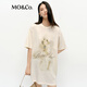 MO&Co.短袖T恤春斑駁萌寵印花抗菌防螨100%棉MBE1TEE018 米杏色 S /160