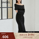 SNIDEL2025春夏氣質(zhì)淑女一字領(lǐng)露肩紐扣針織連衣裙SWNO251037 黑色 均碼 F
