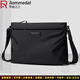 羅梅達爾（Rommedal）新款質(zhì)感尼龍單肩包男士斜跨包休閑時(shí)尚潮流大容量簡(jiǎn)約男包 黑色底長(cháng)32*高23*寬6cm【橫款】