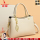袋鼠卡拉品牌真皮女包節日送媽媽牛皮包包女2026新款中年女士斜挎包手提包 米白色（禮盒裝+手包卡包吊墜）