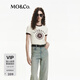 MO&Co.短袖T恤美式撞色邊圓領(lǐng)斑駁印花短款微彈正肩紅棕摩安珂新年紅 米杏色 S