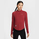 耐克（NIKE）長(cháng)袖女裝馬年限定脫韁系列26新年春季新款紅色速干跑步運動(dòng)上衣 IQ3831-613 L
