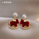 Lnieer新年紅色絲絨小馬珍珠耳環(huán)女2026新年耳釘馬年本命年氣質(zhì)銀針耳飾 施家珍珠小馬耳環(huán)【999銀針】