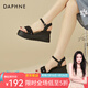 達芙妮一字帶厚底坡跟涼鞋女外穿高級感夏季2025新款露趾高跟女鞋 黑色 37 (235mm) 標準碼