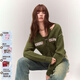 CHUU字母貼布繡針織衫女2025年冬季新品破洞撞色開(kāi)衫系扣長(cháng)袖毛衣 芥菜綠 均碼