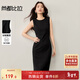 尚都比拉【小蠻腰】2025秋季通勤圓領(lǐng)分割修身收腰無(wú)袖背心小黑裙連衣裙