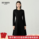 深呼吸DEEP BREATH女裝簡(jiǎn)約圓領(lǐng)長(cháng)袖收腰大擺連衣裙A500491 黑 L (4)