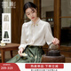 香影新中式立領(lǐng)襯衫女長(cháng)袖2026春季新款盤(pán)扣米白提花正肩國風(fēng)襯衣 米色 M