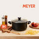 美亞（MEYER）酷樂(lè )湯鍋鋁鍋24cm鹵高燜防碎玻璃蓋雙耳煮奶瓶拉面