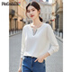 品彩（PinCai）長(cháng)袖t恤女v領(lǐng)氣質(zhì)優(yōu)雅編織圖案設計時(shí)尚百搭上衣 P13KT2344