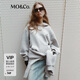 MO&Co.2024秋新品金屬標空氣感寬松落肩連帽衛衣