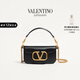 華倫天奴VALENTINO[禮物]女士 LOCO 小號牛皮革手袋鏈條包單肩斜挎手提包 溫柔黑 均碼