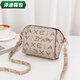 葉余蕓洛多款花型夏天小包包女七夕韓版單肩包百搭貝殼包女包斜挎 字母米色皮肩帶