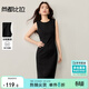 尚都比拉【小蠻腰】2025秋季通勤圓領(lǐng)分割修身收腰無(wú)袖背心小黑裙連衣裙