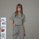CHUU寬松短袖T恤女2026春新品個(gè)性貼布繡露臍基礎學(xué)院運動(dòng)上衣 淺花灰 均碼