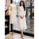 鹿王戀雪輕奢高端長(cháng)袖連衣裙女春秋季2026年新款小個(gè)子收腰顯瘦氣質(zhì)長(cháng)裙子 白杏色 L