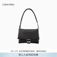 Calvin Klein女包個(gè)性復古潮流休閑通勤簡(jiǎn)約ck金屬扣翻蓋單肩斜挎包枕頭包禮物
