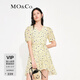MO&Co.棉麻混紡海邊度假風(fēng)小雛菊V領(lǐng)氣質(zhì)洋氣連衣裙女 黃底小碎花 L 170