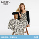 歌莉婭（GOELIA）女裝連衣裙女碎花吊帶裙短開(kāi)衫流行氣質(zhì)兩件套裝裙1C2RAB600 82D杏底黑山茶花印花 L