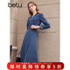 百圖betu女裝秋冬新款連衣裙復古港風(fēng)收腰排扣牛仔連衣裙2310T93 牛仔色 S