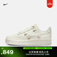 耐克空軍一號小金鉤女子平底運動(dòng)鞋春季NIKE AIR FORCE 1 FV3654 111帆白/帆白/帆白/金屬色 35.5