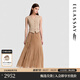 歌力思（ELLASSAY）2026春夏新款復古優(yōu)雅無(wú)袖馬甲拼接百褶V領(lǐng)連衣裙女EWB371Y06800 亞麻棕 S